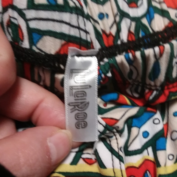 Lularoe - Picture 3 of 3